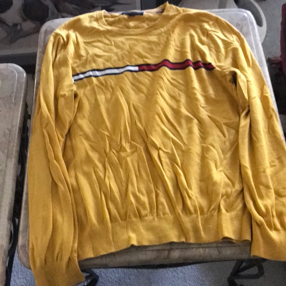Tommy Hilfiger sweater
